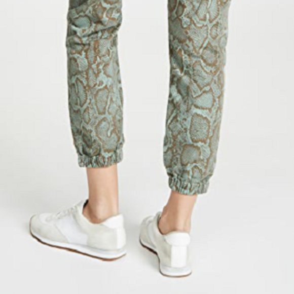 Sundry Python Zip Joggers Sulfur Spruce - Picture 3 of 3
